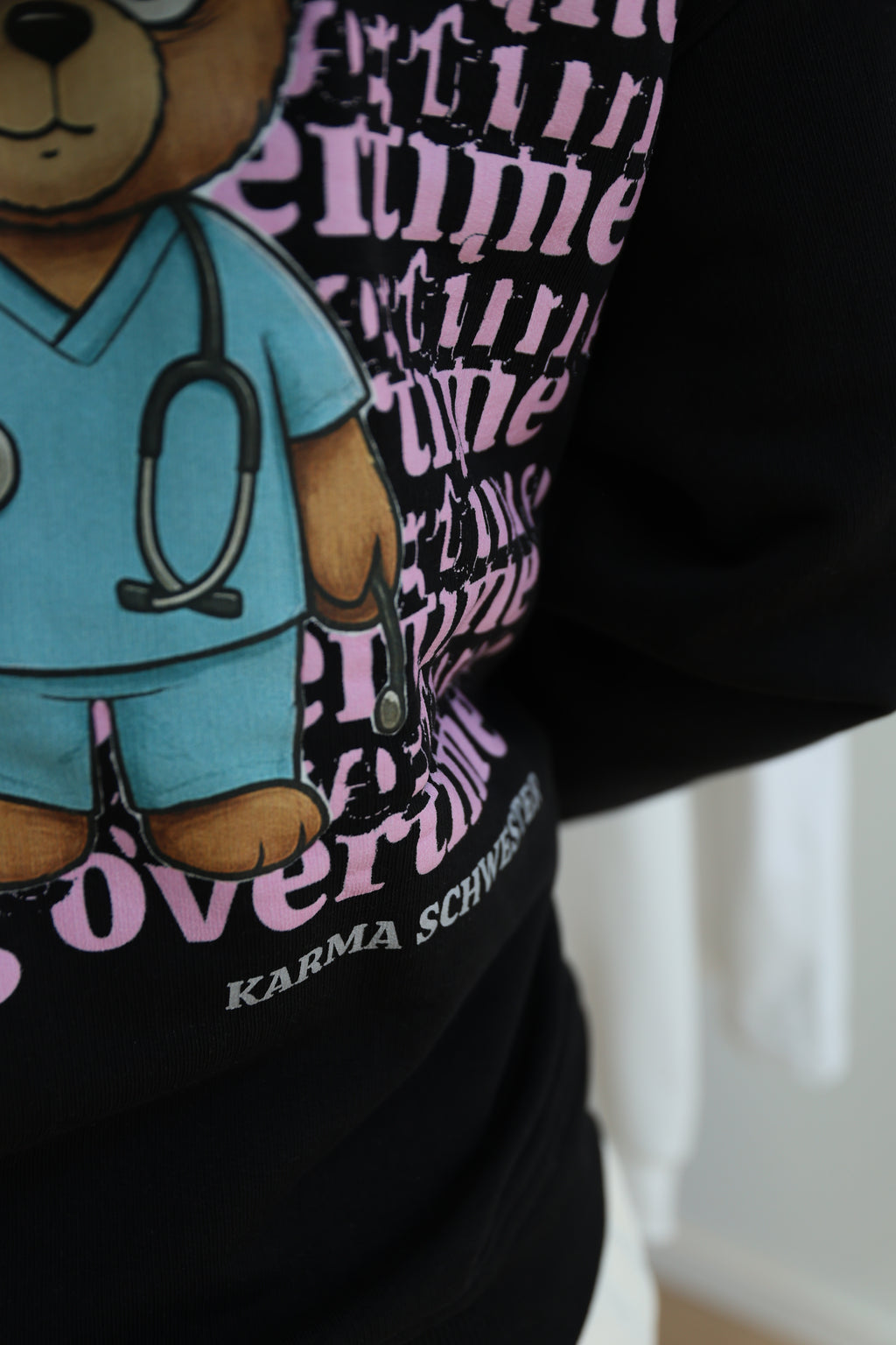 "Working Overtime" Zipper